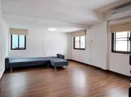 4 спален Дом for rent in Bang Na, Банг На, Bang Na