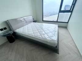 2 Bedroom Condo for sale at Chapter Charoennakorn-Riverside, Bang Lamphu Lang