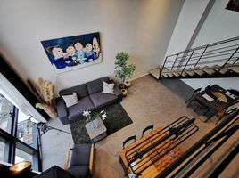 1 Schlafzimmer Wohnung zu vermieten im The Lofts Silom, Si Lom