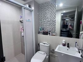 1 Bedroom Apartment for rent at Life Ratchadapisek, Huai Khwang, Huai Khwang