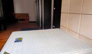 ขายคอนโด 2 ห้องนอน ใน คลองตันเหนือ, กรุงเทพมหานคร อเวนิว 61
