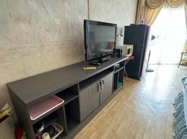 Studio Appartement zu verkaufen im Rimhad Jomtien Condominium, Nong Prue