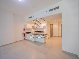 Studio Apartment for sale at Park View, Saadiyat Island, Abu Dhabi