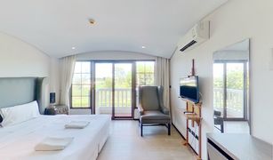 Studio Condo for sale in Nong Prue, Pattaya Venetian Signature Condo Resort Pattaya