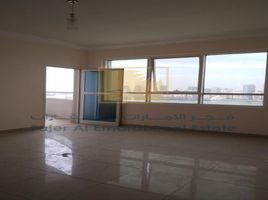 3 Schlafzimmer Appartement zu verkaufen im Ameer Bu Khamseen Tower, Al Majaz 3, Al Majaz