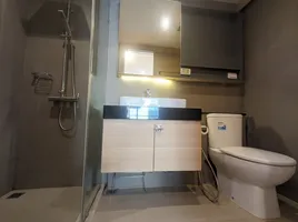 1 Schlafzimmer Appartement zu vermieten im Klass Silom Condo, Si Lom