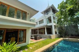 5 bedroom Villa for sale in Chon Buri, Thailand