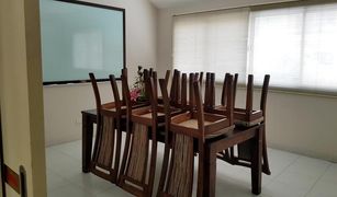 7 Bedrooms House for sale in Phlapphla, Bangkok 