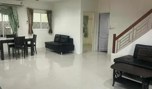 3 Schlafzimmern Reihenhaus zu verkaufen in Kathu, Phuket Phuket Villa Kathu 2