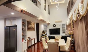 3 Bedrooms Condo for sale in Nong Prue, Pattaya Panchalae Boutique Residence