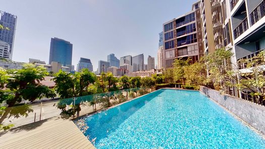 3D视图 of the Gemeinschaftspool at Klass Silom Condo