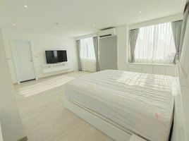 2 Schlafzimmer Appartement zu vermieten im Silom Condominium, Si Lom