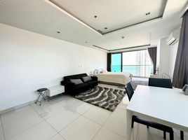 Studio Appartement zu vermieten im Wongamat Tower, Na Kluea