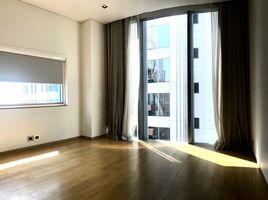 2 Schlafzimmer Wohnung zu verkaufen im Saladaeng Residences, Si Lom, Bang Rak