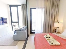 1 Bedroom Condo for sale at Mazarine Ratchayothin, Chantharakasem, Chatuchak, Bangkok