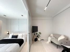 1 Bedroom Apartment for sale at Seven Stars Condominium, Chang Phueak