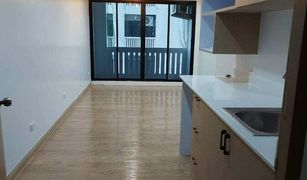 2 chambres Condominium a vendre à Lat Sawai, Pathum Thani Nonsi Park Ville