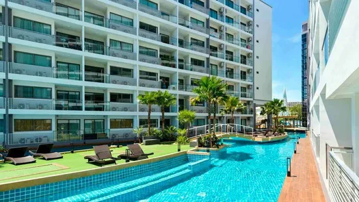 图片 2 of the Communal Pool at Laguna Beach Resort 1