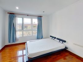 3 Bedroom Condo for rent at Baan Siri Sukhumvit 13, Khlong Toei Nuea
