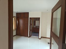 2 Schlafzimmer Villa zu verkaufen im Aquella Lakeside, Thai Mueang