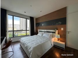 2 Bedroom Apartment for sale at The Room Sukhumvit 62, Bang Chak
