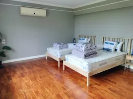 4 Schlafzimmer Wohnung zu verkaufen im The Royal Princess Condominium, Nong Kae