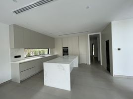 4 Bedroom House for sale at Jumeirah Islands, Jumeirah Islands
