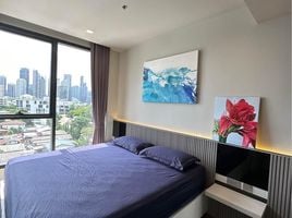 2 Schlafzimmer Wohnung zu vermieten im Ideo Q Sukhumvit 36, Khlong Tan