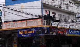 3 Bedrooms Shophouse for sale in Wat Thepsirin, Bangkok 