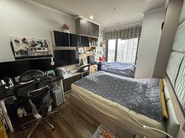 1 Schlafzimmer Wohnung zu verkaufen im Onyx Phaholyothin, Sam Sen Nai