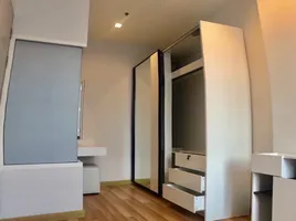 1 Bedroom Condo for rent at Ideo Verve Ratchaprarop, Makkasan