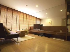 1 Schlafzimmer Wohnung zu vermieten im Noble Ambience Sarasin, Lumphini, Pathum Wan