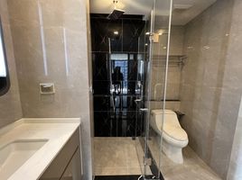 1 Bedroom Condo for sale at One 9 Five Asoke - Rama 9, Huai Khwang