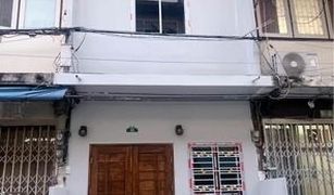2 Bedrooms Townhouse for sale in Bang Wa, Bangkok 