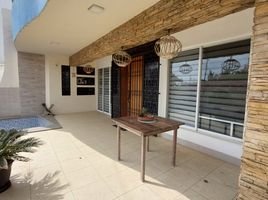 4 Bedroom House for sale in Crucita, Portoviejo, Crucita