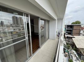 2 Bedroom Condo for rent at Baan C.K. Apartment, Chong Nonsi