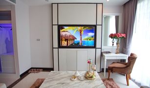 Studio Wohnung zu verkaufen in Choeng Thale, Phuket Surin Sands Condo