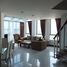 3 Bedroom Condo for rent at P.W.T Mansion, Khlong Toei