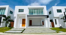Available Units at Las Carmelitas