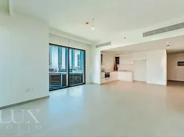 2 Bedroom Apartment for sale at Downtown Views II, Downtown Dubai