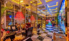 图片 2 of the Lounge / Salon at The Riviera Ocean Drive