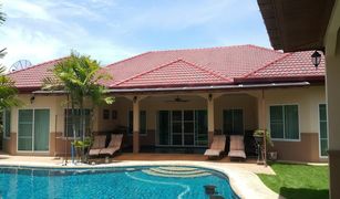 4 Schlafzimmern Villa zu verkaufen in Nong Pla Lai, Pattaya 