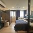 1 Bedroom Condo for rent at XT Huaikhwang, Din Daeng, Din Daeng