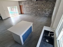 3 Schlafzimmer Villa zu verkaufen in Mueang Chiang Rai, Chiang Rai, Tha Sai, Mueang Chiang Rai