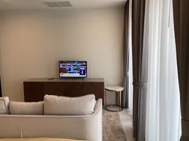 1 Bedroom Condo for rent at Noble Ploenchit, Lumphini