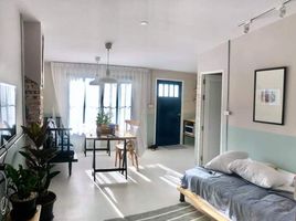 2 Schlafzimmer Reihenhaus zu vermieten im Snoozy, Talat Yai, Phuket Town