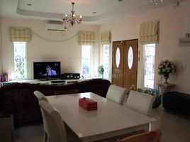 3 Schlafzimmer Villa zu verkaufen im Chokchai Garden Home 3, Nong Prue, Pattaya