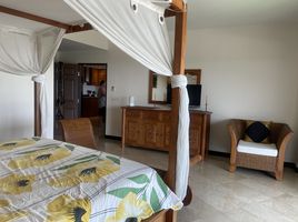 2 спален Кондо на продажу в Panya Resort Condominium, Bang Phra, Si Racha