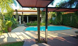 2 Schlafzimmern Villa zu verkaufen in Sakhu, Phuket 
