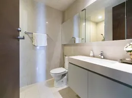 2 Bedroom Apartment for sale at Quattro By Sansiri, Khlong Tan Nuea